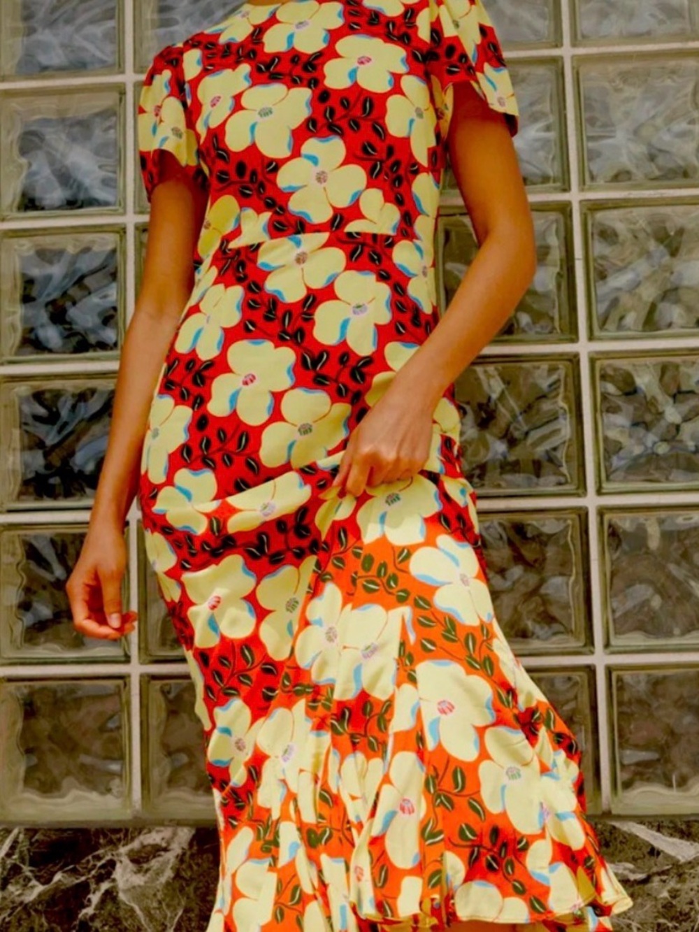 RHODE Lulani midi Dress, size 2